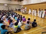 全校朝会の様子